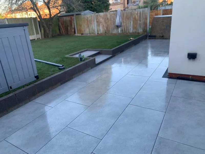 porcelain patio steps retaining wall 09